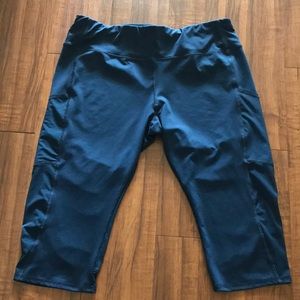 ATHLETIC WORKS DRIWORKS KNEE LENGTH WORKOUT PANTS XL